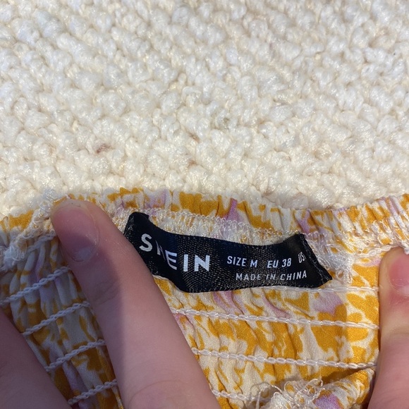 Skirt - Picture 2 of 2